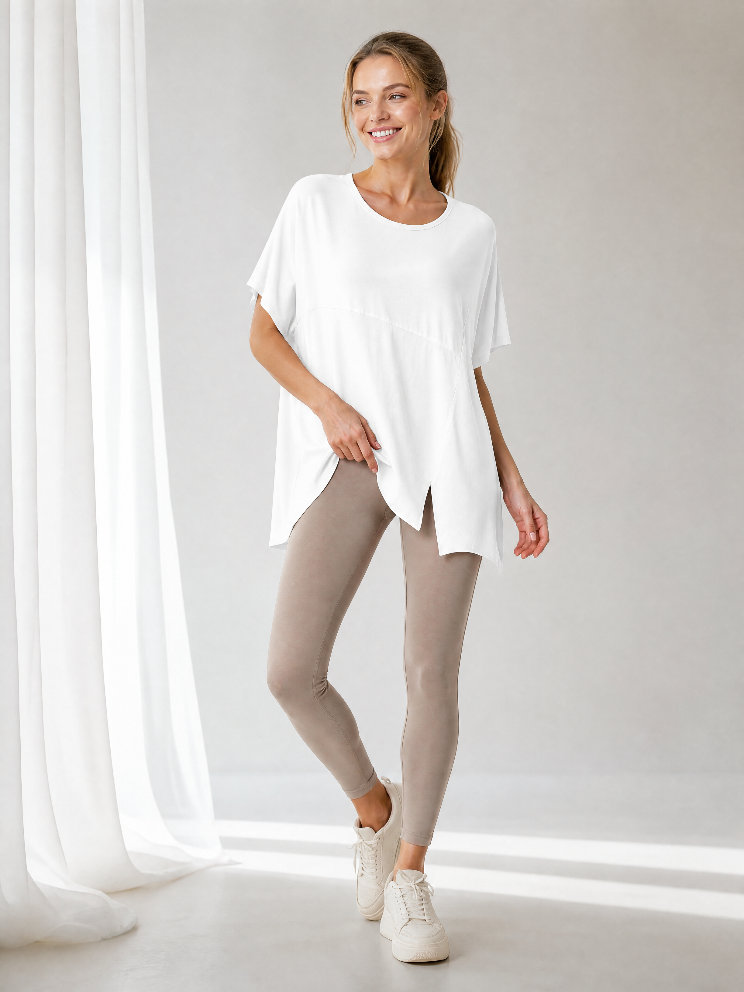 Asimetrik Kesim Bluz Tunik – Modern Çizgiler ve Sınırsız Hareket Özgürlüğü